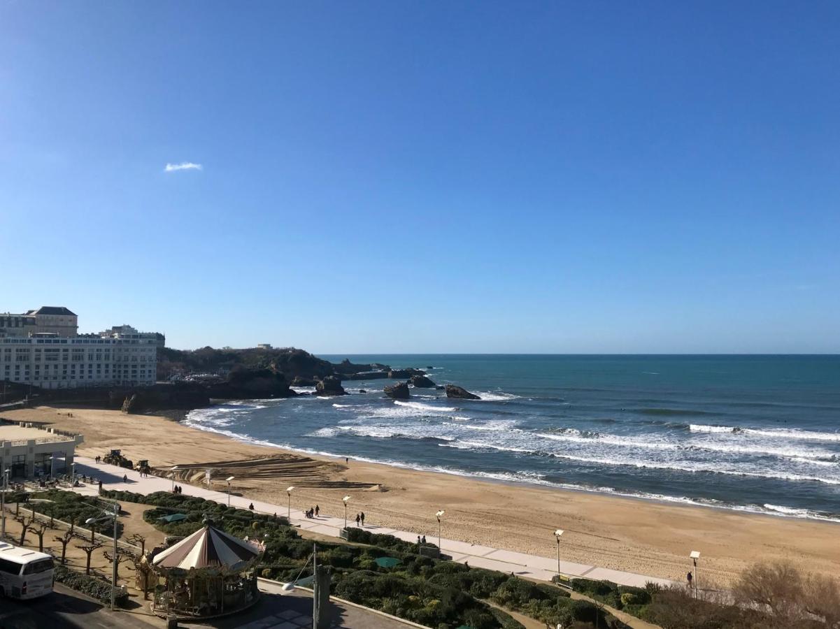 L'océan à perte de vue, la grande plage à vos pieds Biarritz Esterno foto