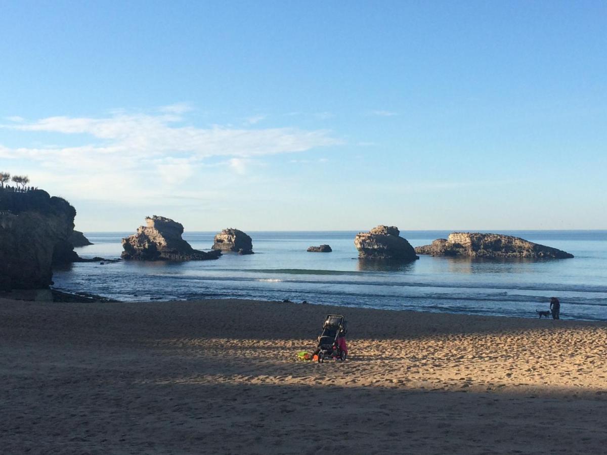 L'océan à perte de vue, la grande plage à vos pieds Biarritz Esterno foto
