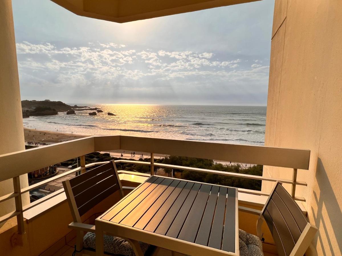 L'océan à perte de vue, la grande plage à vos pieds Biarritz Esterno foto
